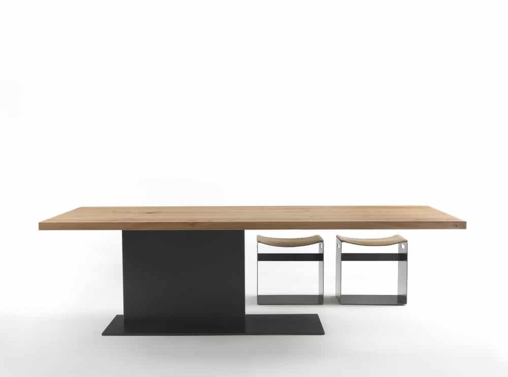 Riva 1920 Liam eetkamertafel