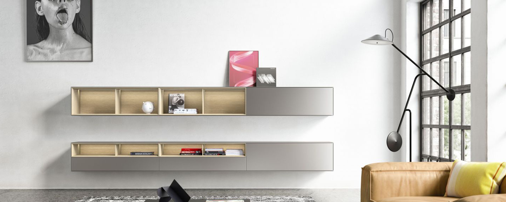 Kettnaker Soma kast _0003_Kettnaker_Wohnzimmer_Wohnraeume_Wohnen_SOMA_Haengeregal_Regal_beleuchtet_T3_Couchtisch_Sofatis